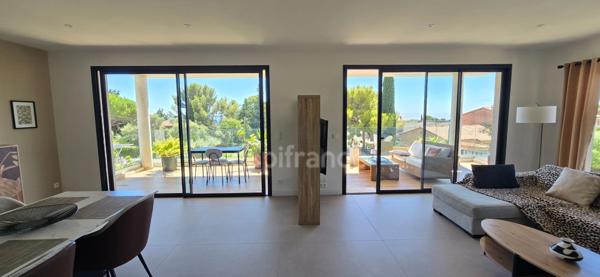 Appartement à vendre 4 pièces BANDOL (83) + 2 parkings + terrasse