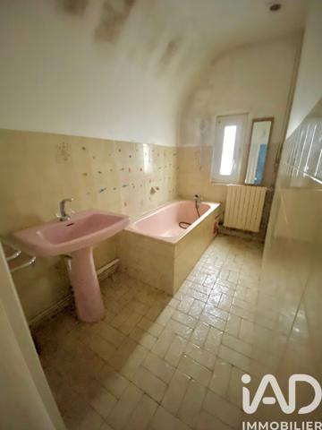 Maison à vendre 4 pièces 75 m² Saint-Quentin