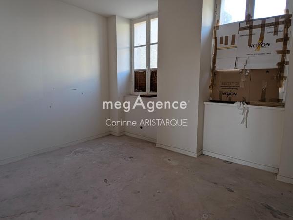 Immeuble à CHERBOURG-EN-COTENTIN, 50110 - 237m²