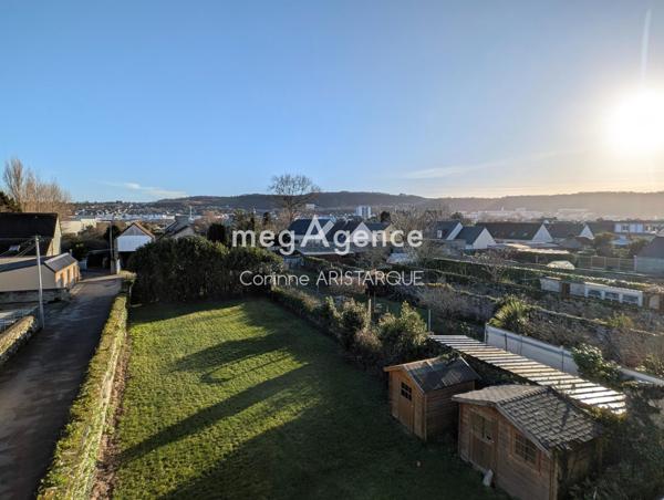 Immeuble à CHERBOURG-EN-COTENTIN, 50110 - 237m²