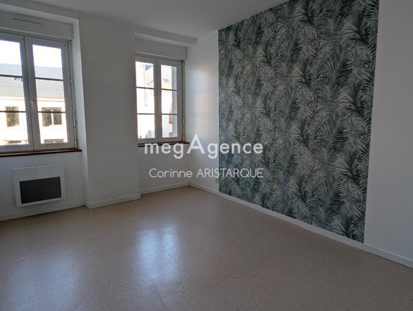 Immeuble à CHERBOURG-EN-COTENTIN, 50110 - 237m²