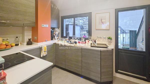 Appartement familiale Paris 16 - 4 pièce(s) 93 m2, rooftop, vue tour Eiffel, calme, luminosité, Métro Ranelagh , Maison de la Radio