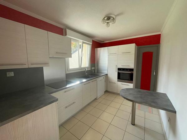 Agréable maison de 5 pièces, secteur Ploufragan, dans un quartier calme, proche de toutes commodités