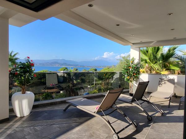 Porticcio magnifique T4 dernier étage vue mer vaste terrasse Porticcio (20166)