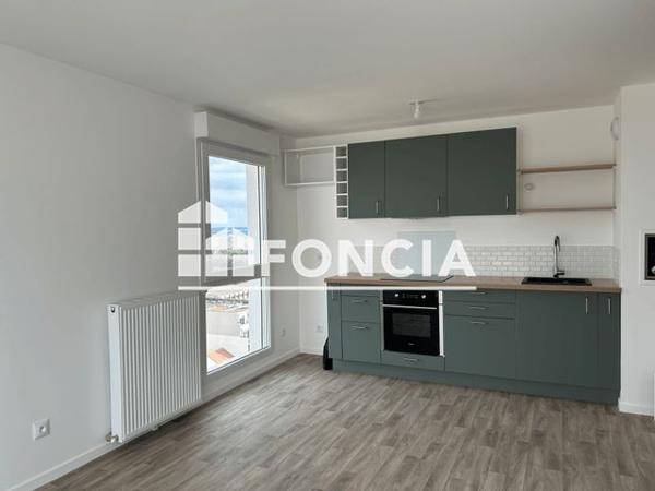 Location Appartement 2 pièces 42.86 m² - 42 Avenue Rouget de Lisle Vitry-sur-seine 94400