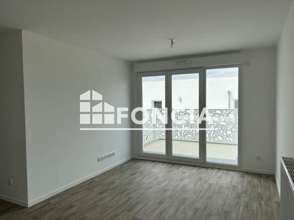 Location Appartement 2 pièces 42.86 m² - 42 Avenue Rouget de Lisle Vitry-sur-seine 94400