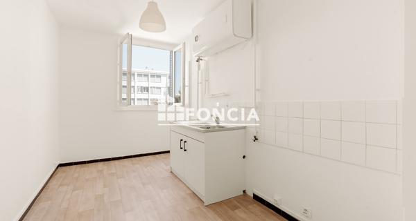 À vendre Appartement 3 pièces 60 m² - Saint-priest 69800