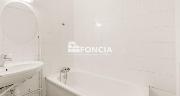 À vendre Appartement 3 pièces 60 m² - Saint-priest 69800