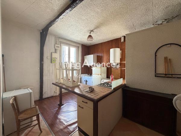 Appartement à SAINT-ETIENNE, 42000 - 2 pièces 42m²