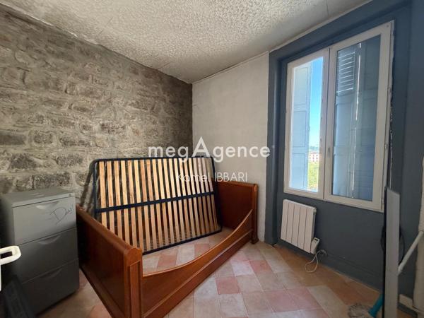 Appartement à SAINT-ETIENNE, 42000 - 2 pièces 42m²