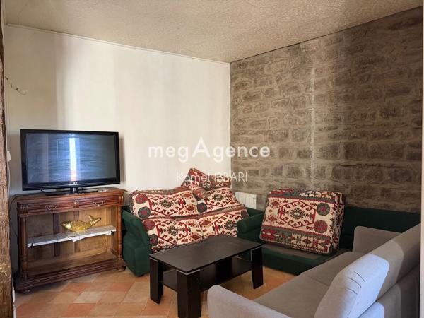 Appartement à SAINT-ETIENNE, 42000 - 2 pièces 42m²