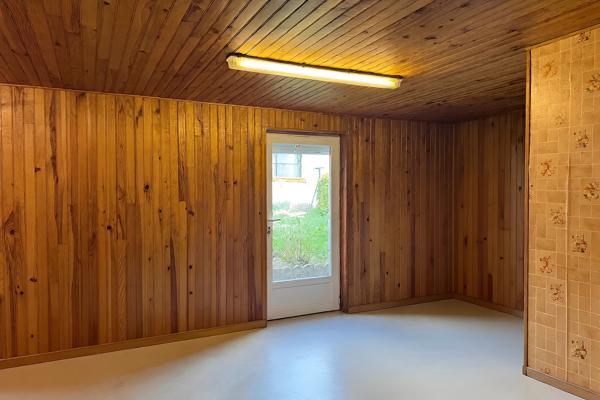 Maison
         6 pièces
        - 90 m² Exclusivité 176 000 € *
