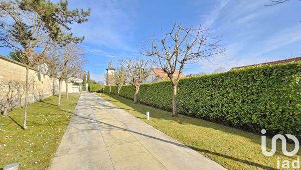 Maison 10 pièces de 350 m² à Le Vésinet (78110)