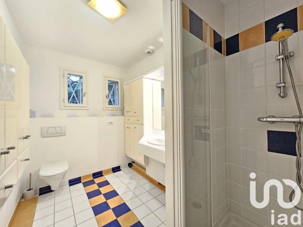 Maison 10 pièces de 350 m² à Le Vésinet (78110)