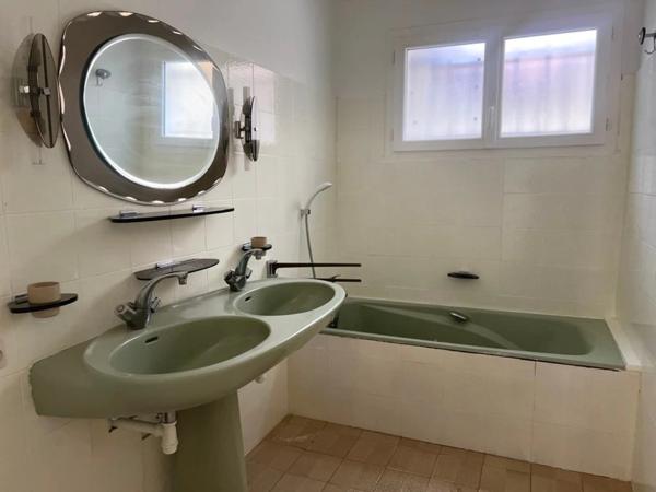 Maison à vendre 5 pièces CESTAS (33)