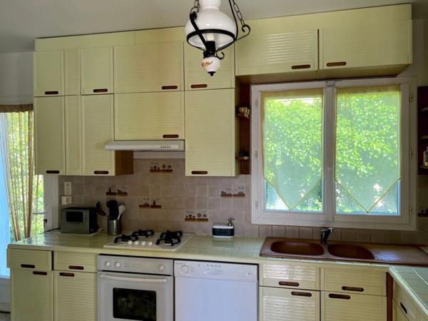 Maison à vendre 5 pièces CESTAS (33)