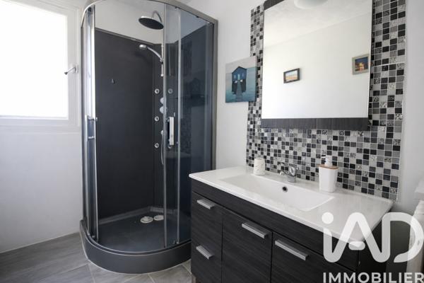 Maison à vendre 11 pièces 226 m² Saint-Fraigne