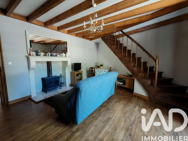 Maison à vendre 11 pièces 226 m² Saint-Fraigne