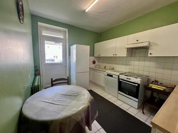 Appartement à Montceau-les-Mines. 32 500 €
