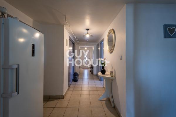 Maison familiale de 8 pièces de 214 m²