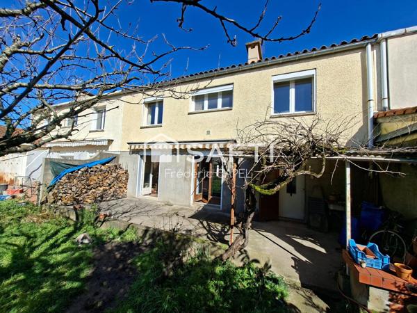Maison 5 pièces sur un terrain de 353 m².