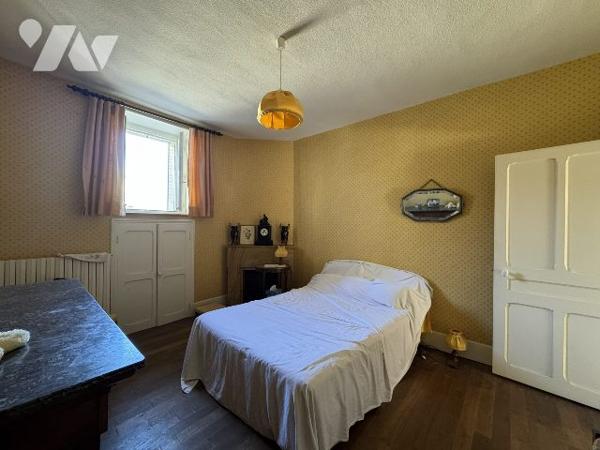 Maison avec dépendances