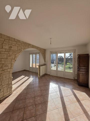 Appartement Type 4+ place de parking privatif + cave