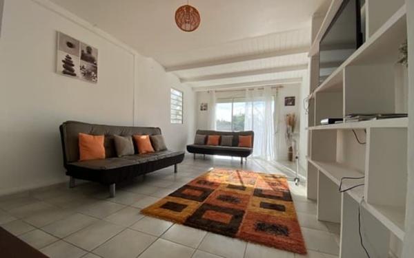 Maison à vendre    4 pièces • 100,34 m2 Le Gosier