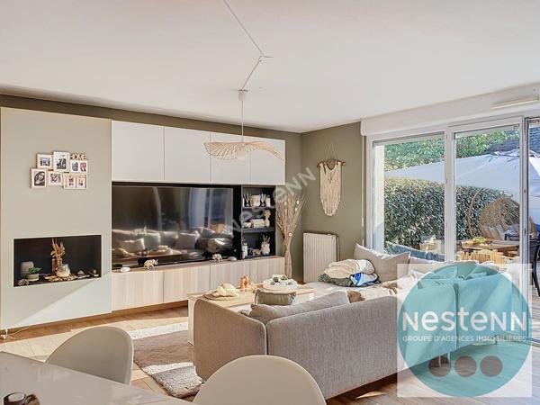 Prestations haut de gamme : maison clé en main avec jardin et piscine