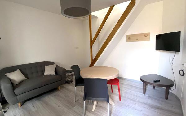 Maison à louer    1 pièce •  Calais