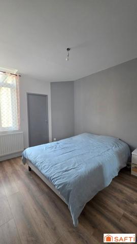 Belle maison T4 rénovée, en centre ville avec cour et garage