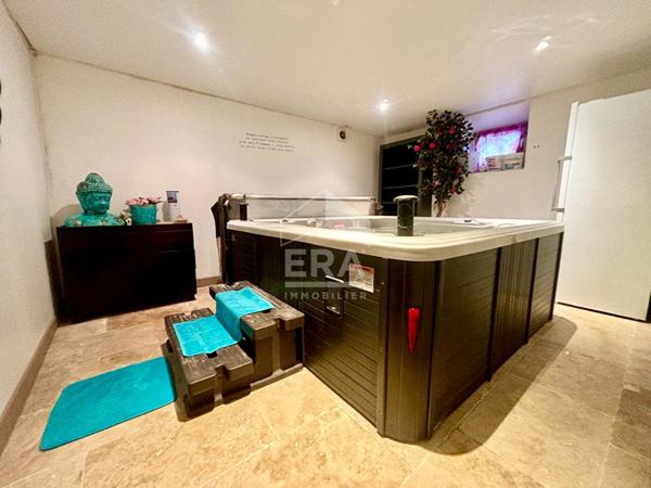 Maison de caractère Le Mée-Sur-Seine 185.50 m²