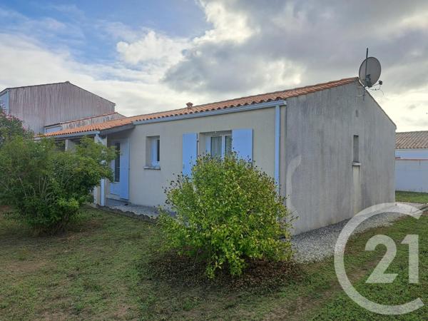 Maison à vendre  5 pièces - 81,01 m 2   ST GEORGES D OLERON  - 17