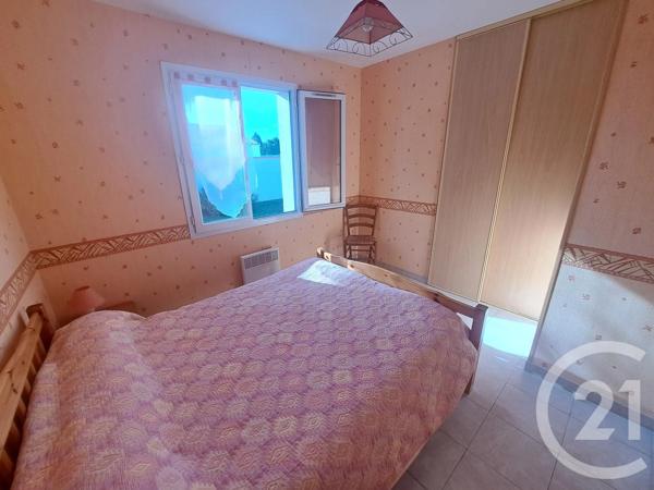 Maison à vendre  5 pièces - 81,01 m 2   ST GEORGES D OLERON  - 17