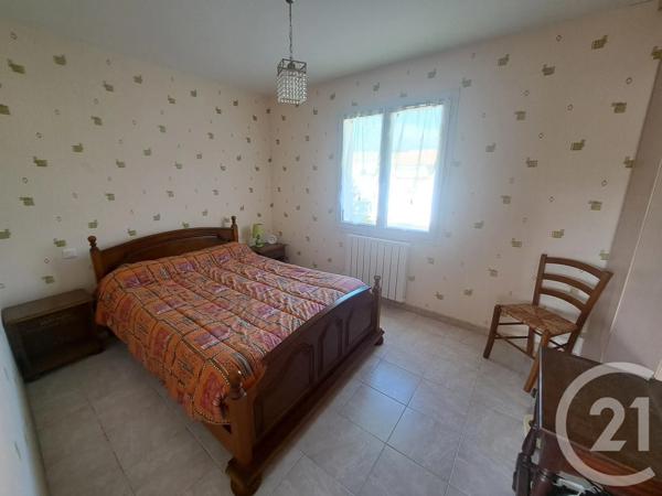 Maison à vendre  5 pièces - 81,01 m 2   ST GEORGES D OLERON  - 17
