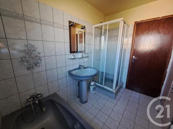 Maison à vendre  5 pièces - 81,01 m 2   ST GEORGES D OLERON  - 17