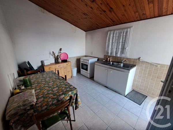 Maison à vendre  5 pièces - 81,01 m 2   ST GEORGES D OLERON  - 17