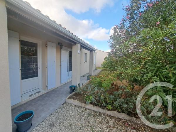 Maison à vendre  5 pièces - 81,01 m 2   ST GEORGES D OLERON  - 17