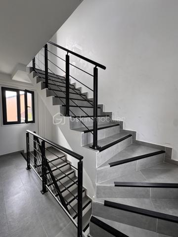 Immeuble mixte de 324 m²