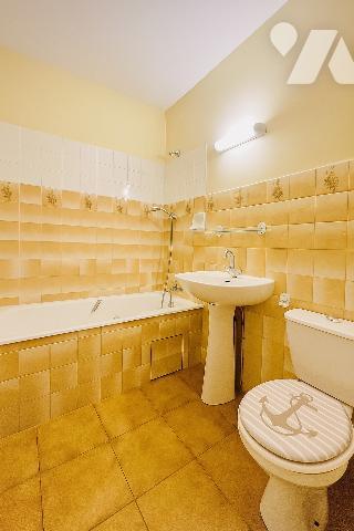 Appartement T2 – Secteur des Halles, TOURS 
Emplacement recherché !