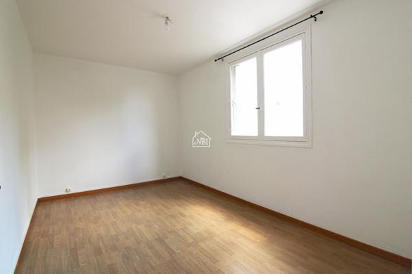 À LOUER Appartement T5 90,45 m² LAVAL