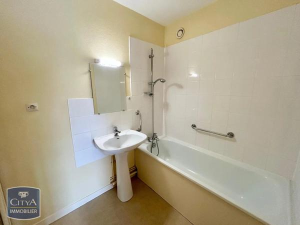 Location appartement 3 pièces de 67.69m²