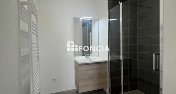 À vendre Appartement 3 pièces 61 m² - Rillieux-la-pape 69140