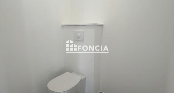 À vendre Appartement 3 pièces 61 m² - Rillieux-la-pape 69140