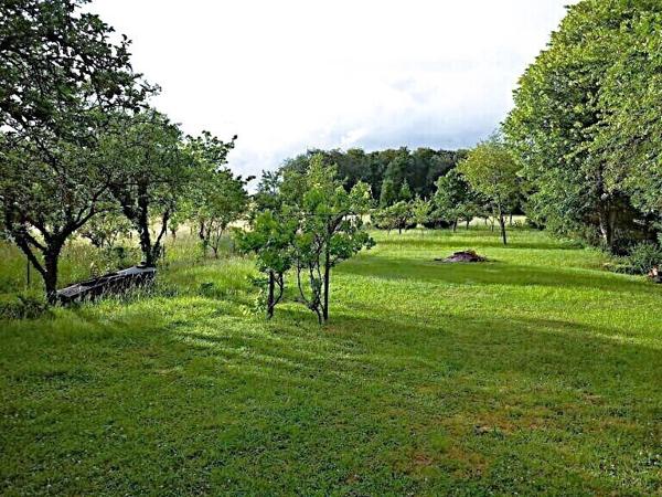 MAISON de Campagne sur un terrain 2800 m²