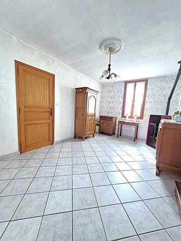 MAISON de Campagne sur un terrain 2800 m²