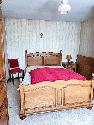 MAISON de Campagne sur un terrain 2800 m²