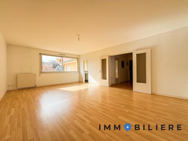 MERVILLE – T4 de 101 m2 avec ascenseur et parking. Vous serez aussi intéressé par