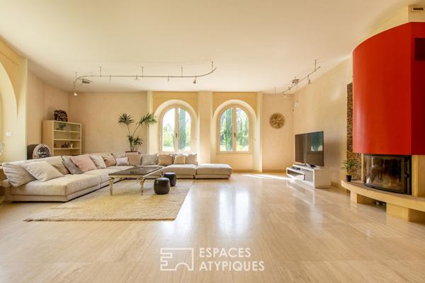 Propriété d’architecte au coeur d’un parc arboré