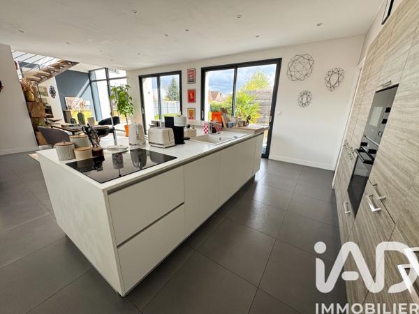 Maison à vendre 8 pièces 179 m² Saint-Saulve